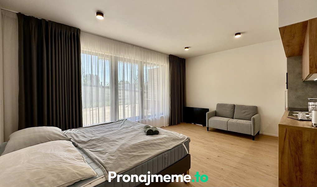 Pronájem bytu 1+kk 34 m², Znojmo – náhled fotky 3