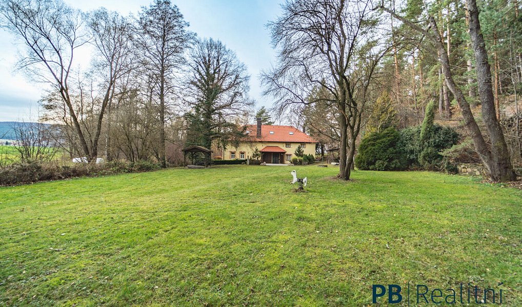 Prodej domu 450 m² s pozemkem 4 111 m², Křemže – náhled fotky 42
