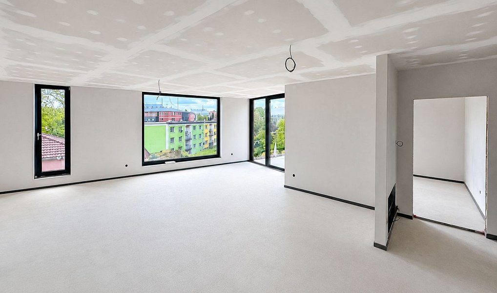 Prodej domu 187 m² s pozemkem 350 m², Cheb – náhled fotky 5