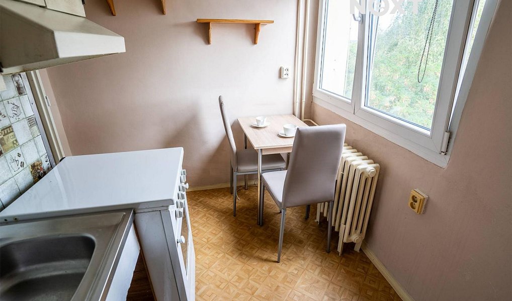 Prodej bytu 3+1 56 m², Pardubice – náhled fotky 8