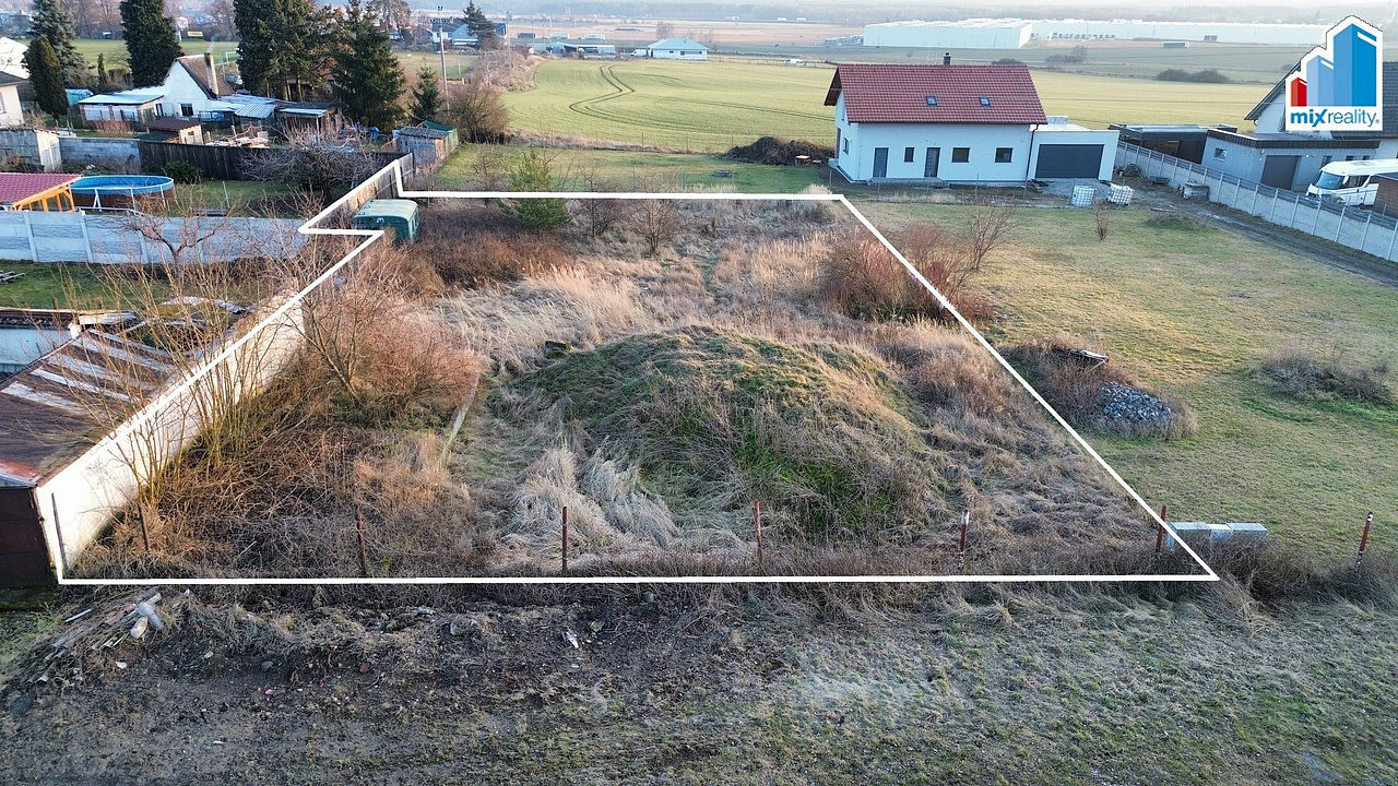 Prodej stavebního pozemku 1 032 m² — photo 2
