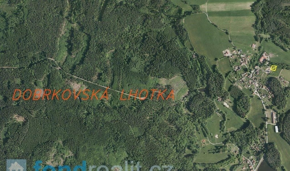 Prodej stavebního pozemku 937 m², Slavče – náhled fotky 8