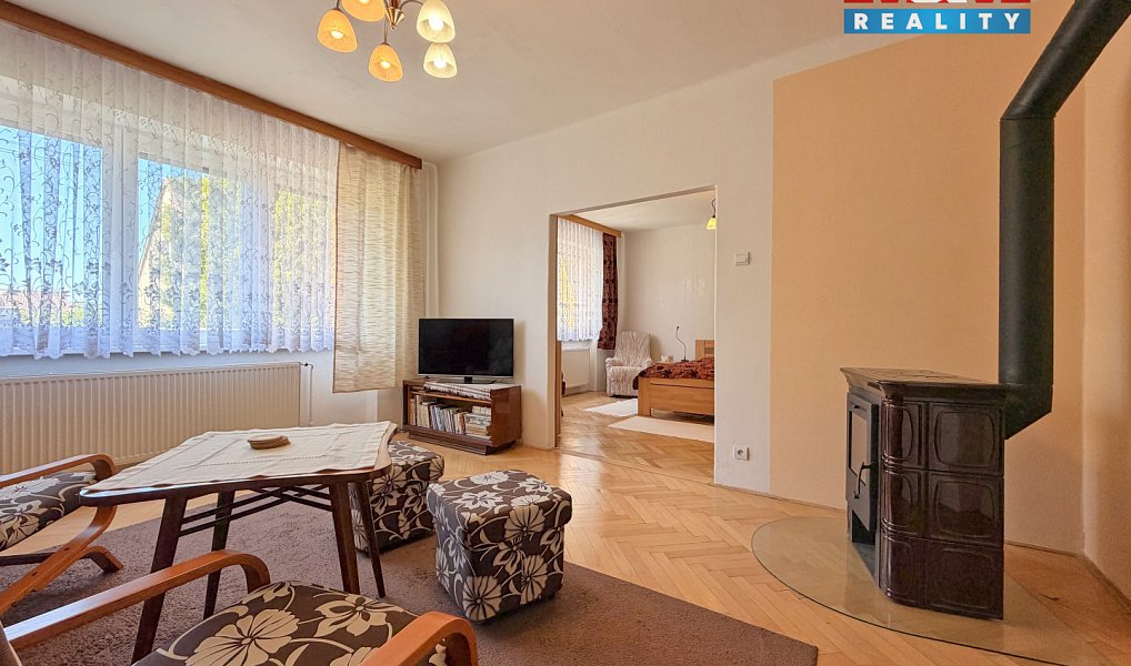Prodej domu 166 m² s pozemkem 893 m², Tábor – náhled fotky 2