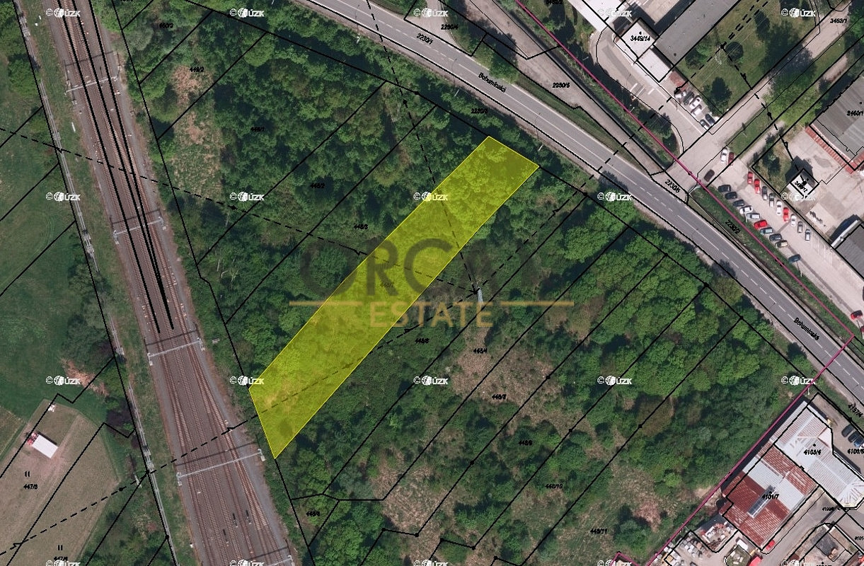 Prodej komerčního pozemku 2 824 m²