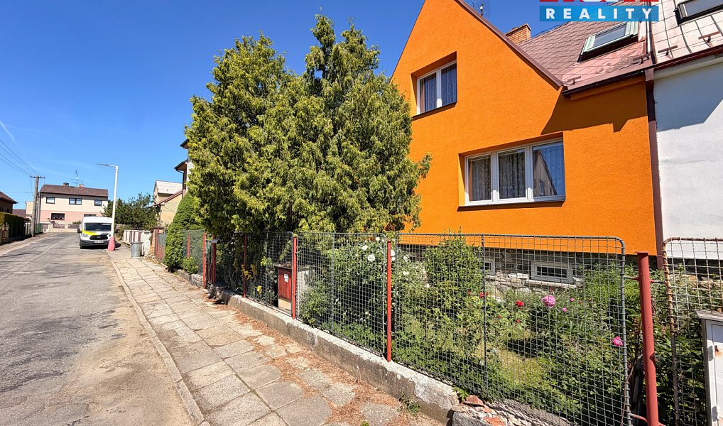Prodej domu 166 m² s pozemkem 893 m², Tábor – náhled fotky 22