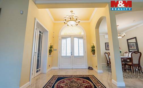 Prodej domu 429 m² s pozemkem 1 694 m², Březinova, Louny