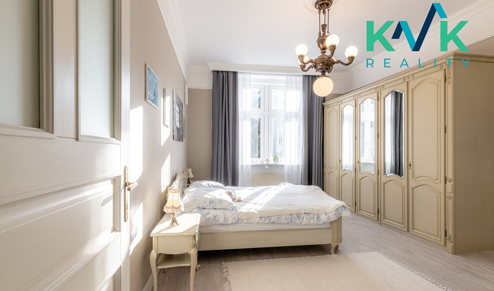Prodej bytu 3+kk 70 m², Karlovy Vary – fotka 1 z 19