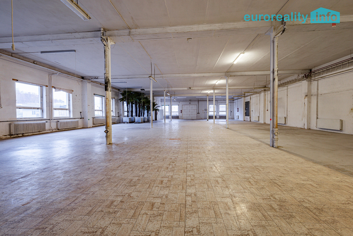 Pronájem skladovacích prostor 125 m² — photo 2