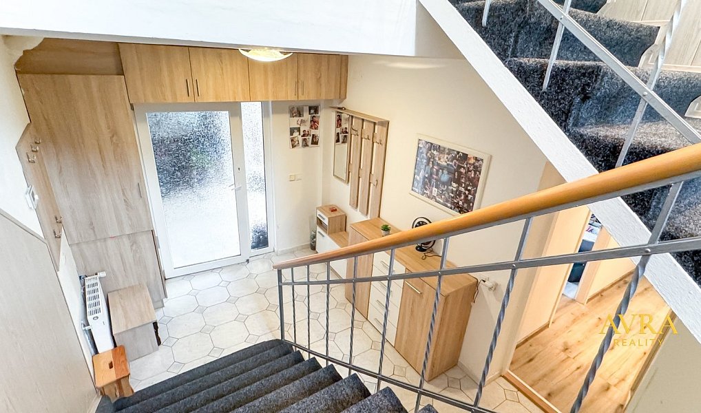 Prodej domu 167 m² s pozemkem 265 m², Velká Hleďsebe – náhled fotky 2