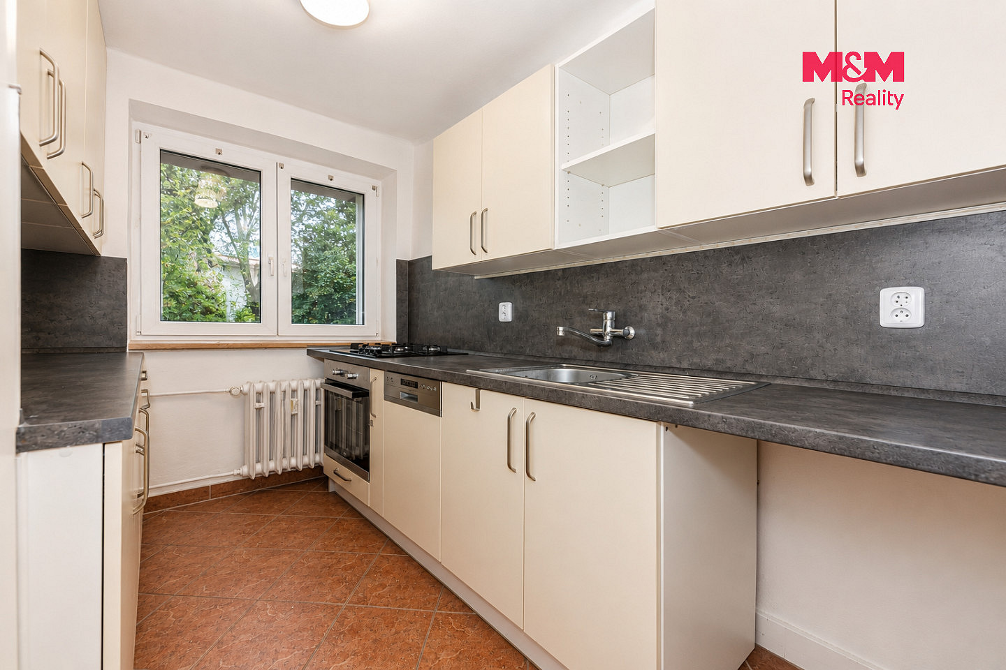 Prodej bytu 3+1 64 m² — photo 2