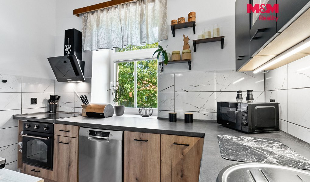 Prodej bytu 4+kk 80 m², Libáň – náhled fotky 11