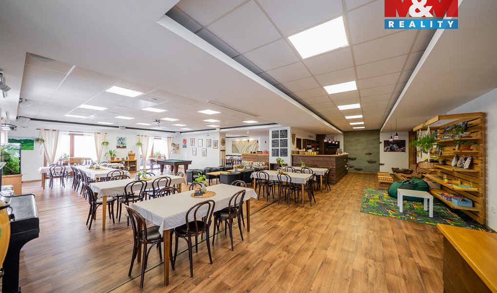Prodej restaurace 533 m², Frýdlant nad Ostravicí – fotka 1 z 30