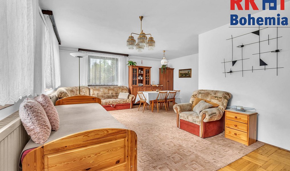 Prodej domu 220 m² s pozemkem 5 365 m², Dolní Bousov – náhled fotky 10