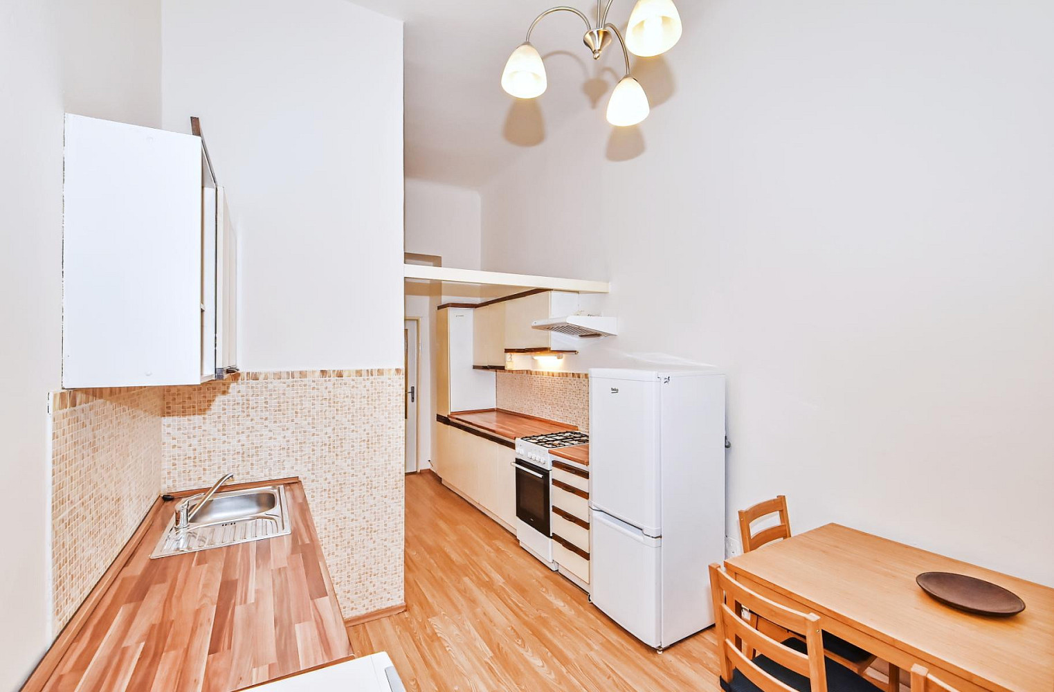 Pronájem bytu 1+1 35 m² – fotografie 5
