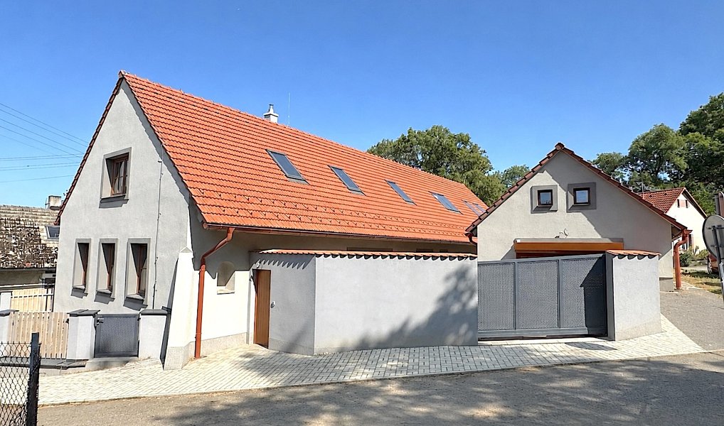 Prodej domu 171 m² s pozemkem 359 m², Kozmice – fotka 1 z 31