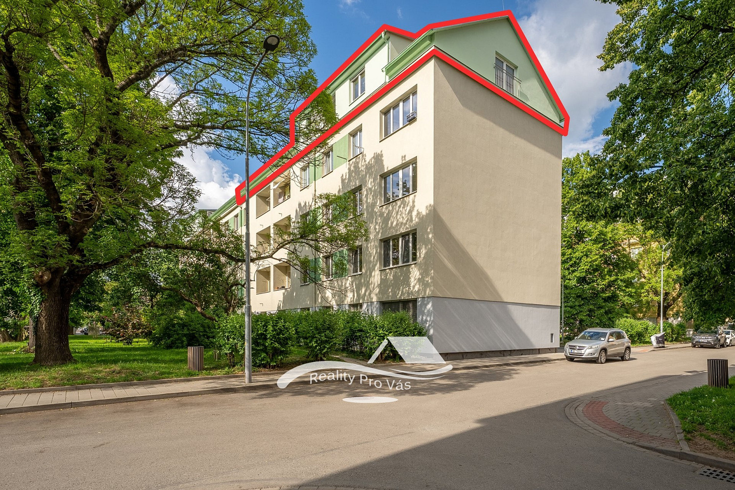 Prodej bytu 4+kk 198 m²
