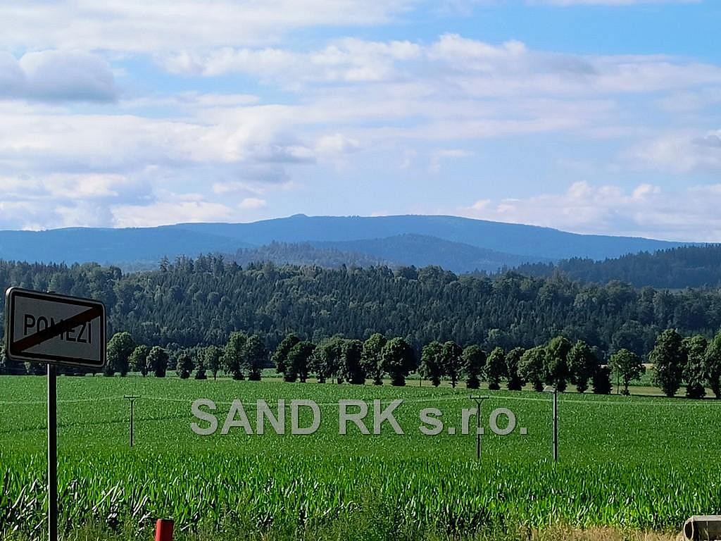 Prodej stavebního pozemku 843 m² – fotografie 5