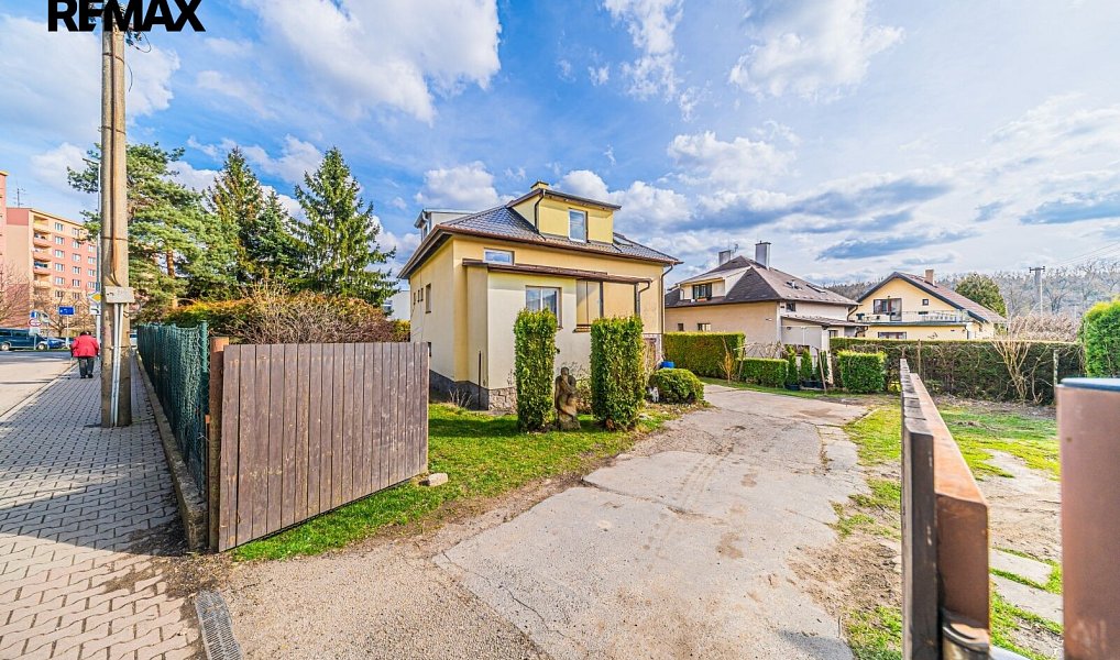 Prodej domu 227 m² s pozemkem 695 m², Říčany – fotka 1 z 50
