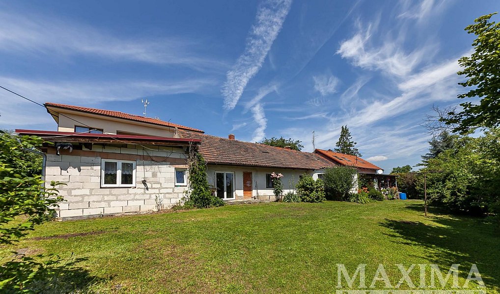 Prodej domu 250 m² s pozemkem 1 555 m², Doubravčice – náhled fotky 24