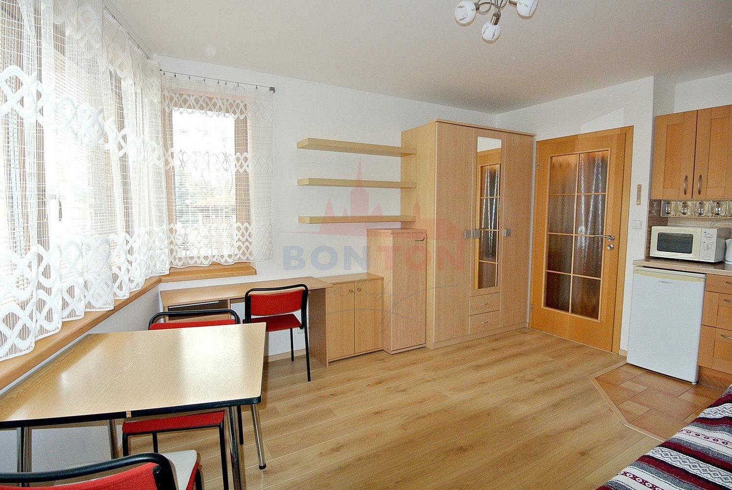 Pronájem bytu 1+kk 22 m² – fotografie 5