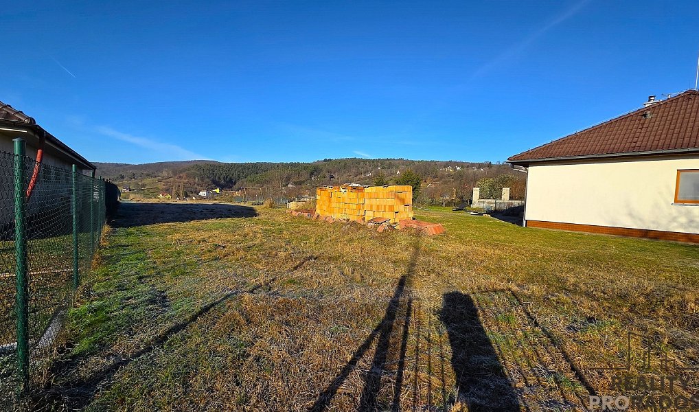 Prodej stavebního pozemku 518 m², Vřesovice – fotka 1 z 20