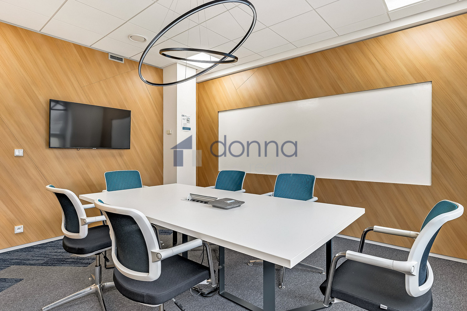 Pronájem kanceláře 635 m² – fotografie 5