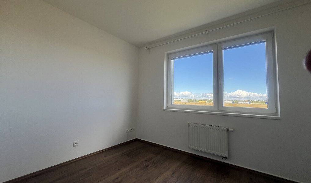 Pronájem bytu 4+kk 85 m², Praha – náhled fotky 12
