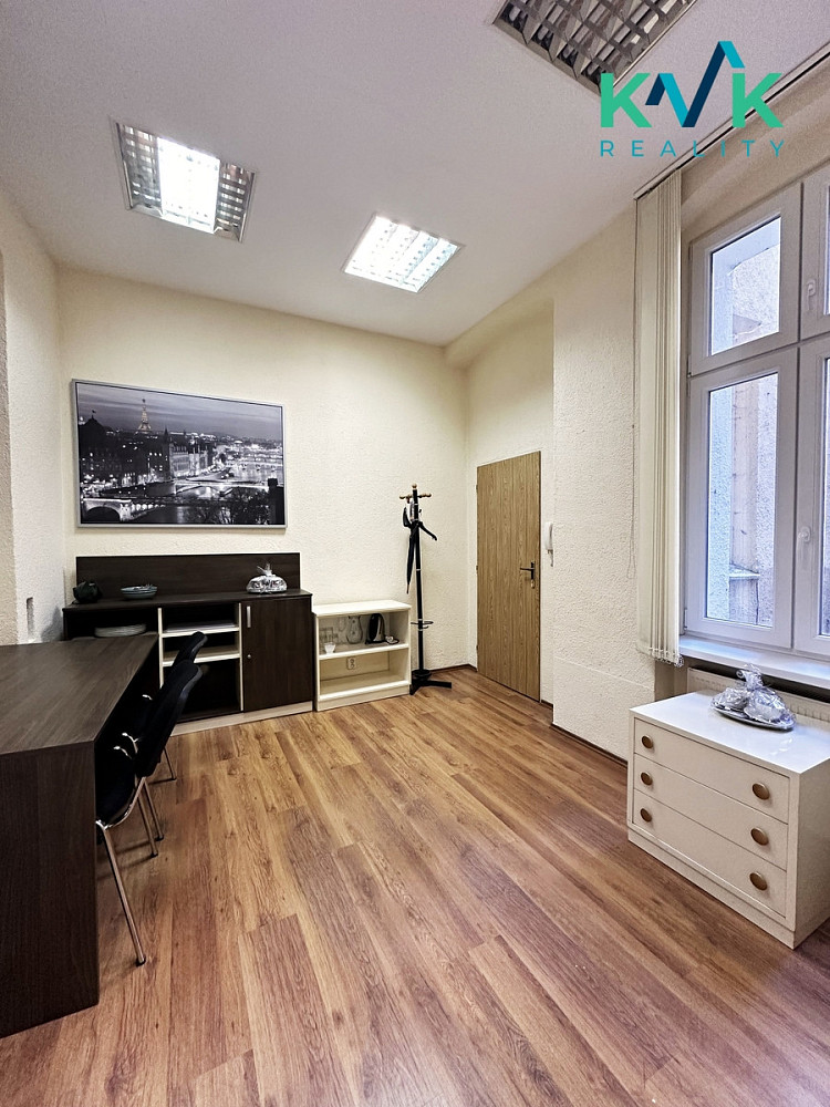 Prodej kanceláře 47 m² — photo 5