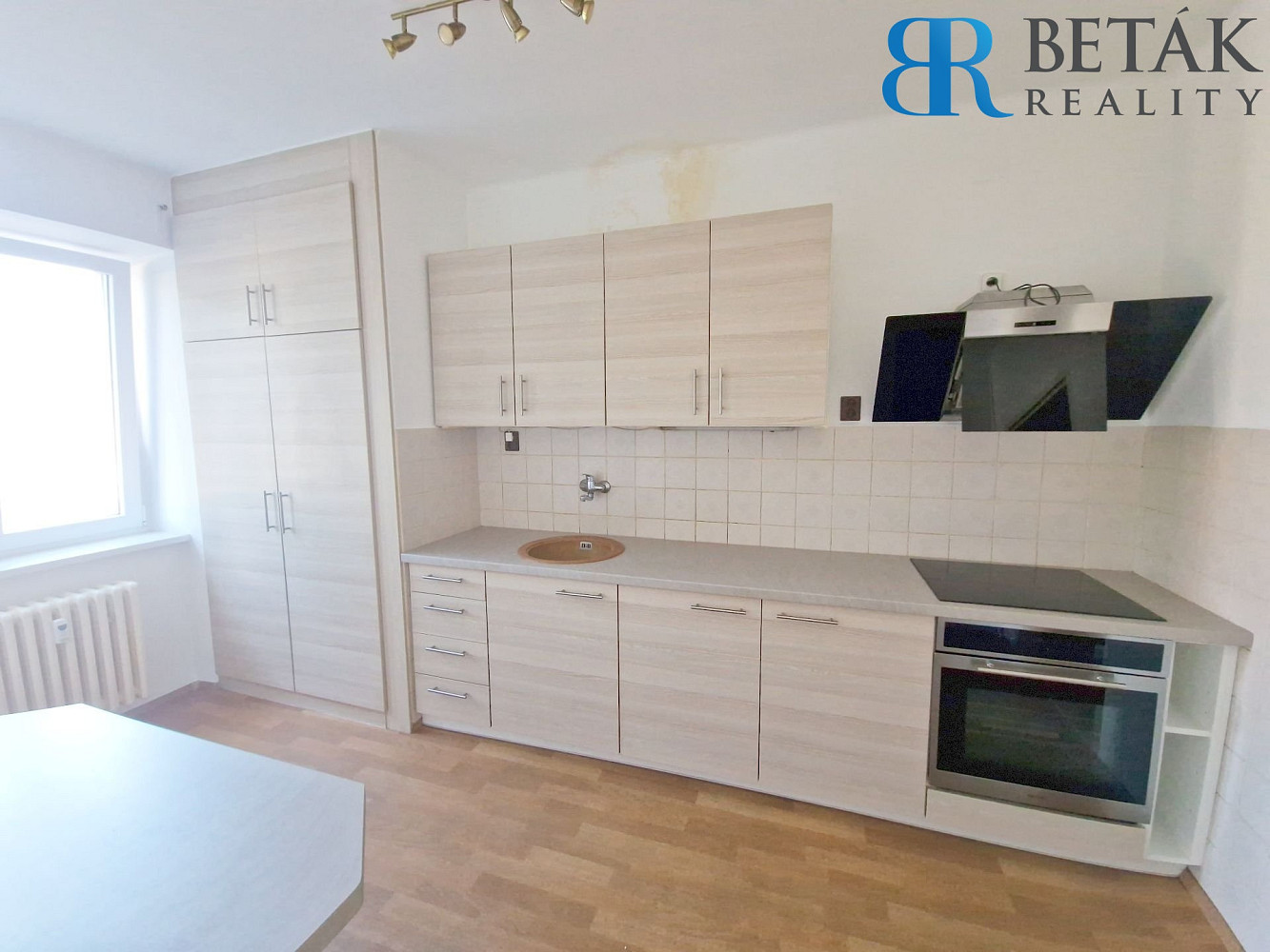 Prodej bytu 2+1 60 m² – fotografie 3