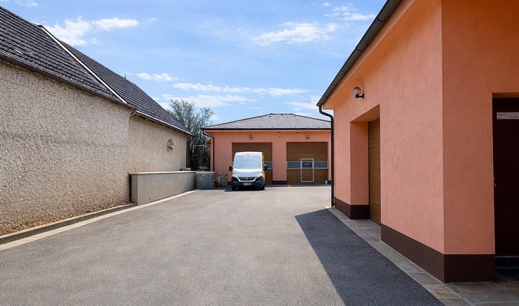 Prodej komerčního objektu (jiného typu) 344 m², Zaječice – náhled fotky 8