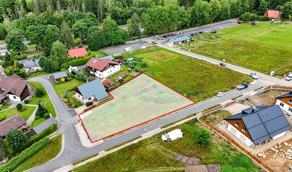 Prodej stavebního pozemku 1 438 m², Železná Ruda – náhled fotky 5
