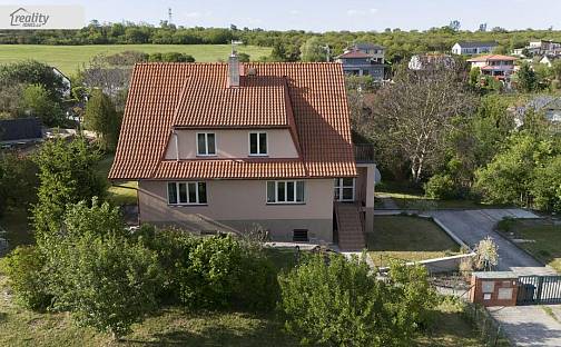 Prodej domu 290 m² s pozemkem 2 609 m², Kolmá, Statenice - Černý Vůl, okres Praha-západ