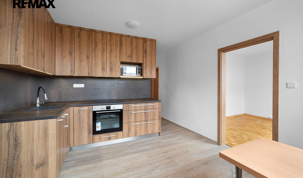 Prodej bytu 3+1 65 m², Kroměříž – náhled fotky 2