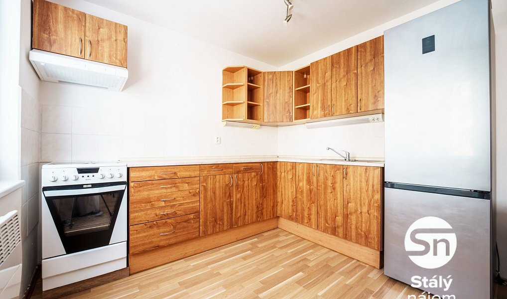 Pronájem bytu 3+kk 68 m², Milovice – náhled fotky 2