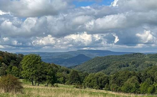 Prodej stavebního pozemku 31 419 m², Verneřice, okres Děčín