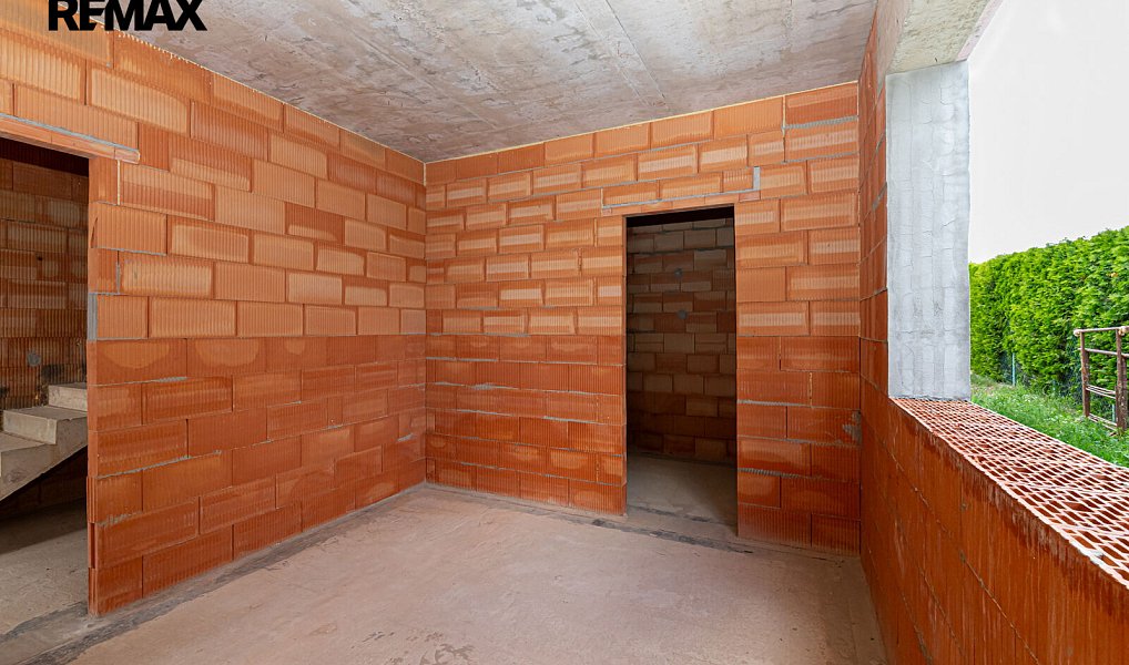 Prodej domu 334 m² s pozemkem 1 015 m², Průhonice – náhled fotky 9