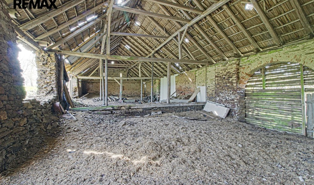 Prodej zemědělského objektu 247 m², Chodová Planá – náhled fotky 26