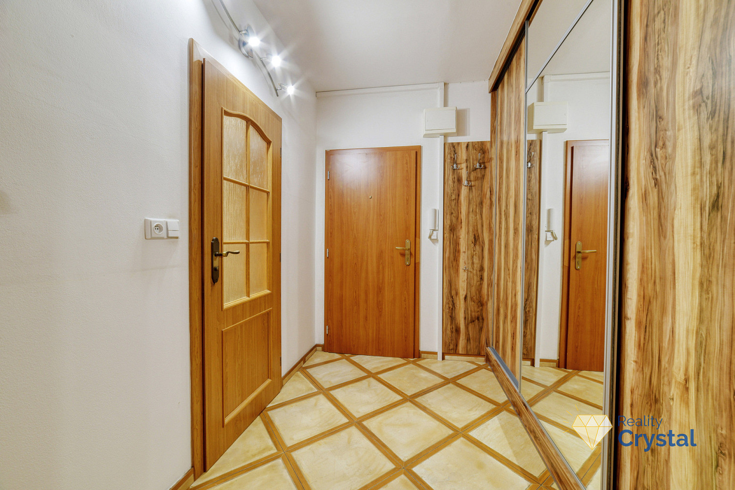 Prodej bytu 2+1 59 m² – fotografie 2