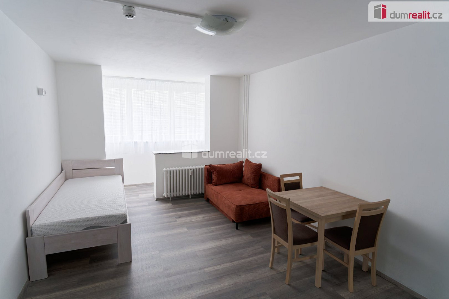 Pronájem bytu 1+kk 32 m² – fotografie 3