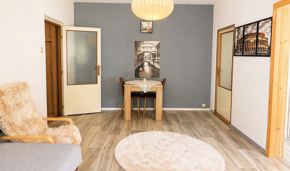 Prodej bytu 3+1 60 m², Vsetín – náhled fotky 3
