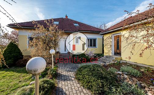 Prodej domu 236 m² s pozemkem 800 m², Chloumecká, Mělník