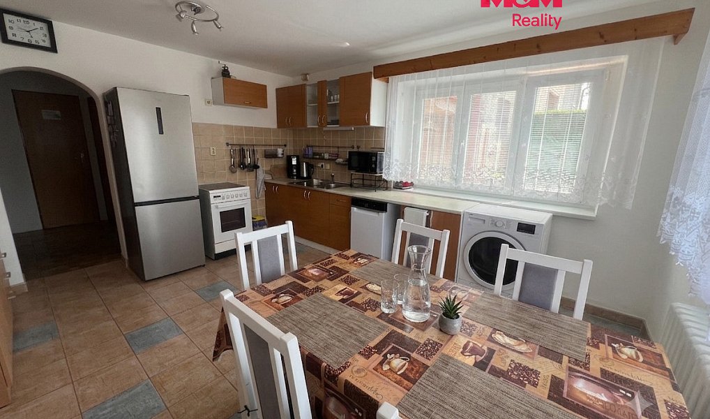 Pronájem bytu 2+1, 72 m², Pavlišov - Náchod, Náchod