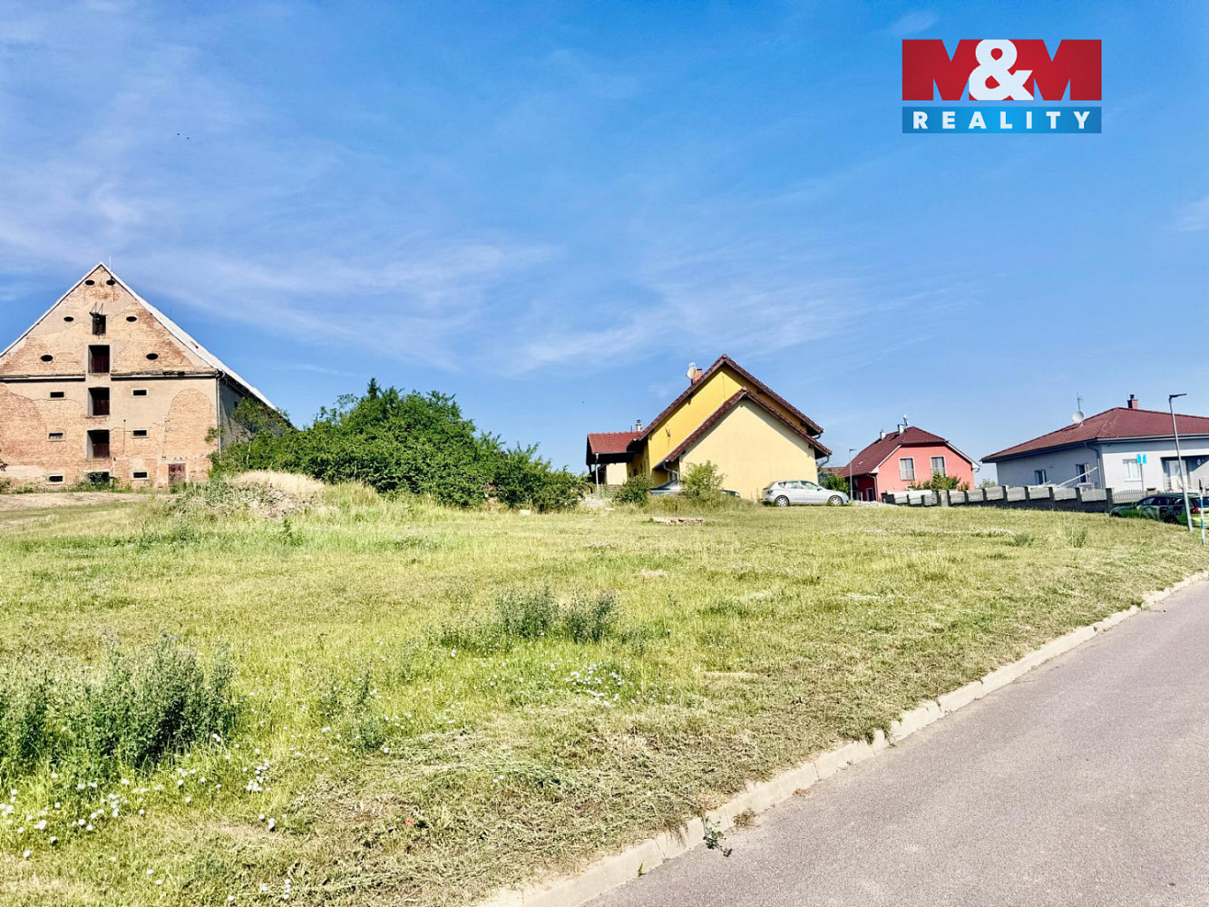 Prodej stavebního pozemku 921 m² — photo 3