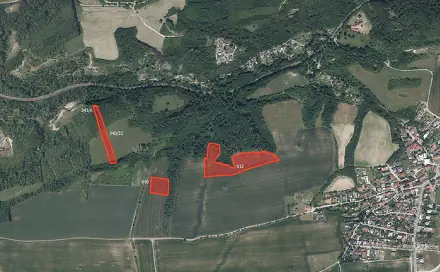 Prodej pole 25 929 m², Praha 5 - Holyně