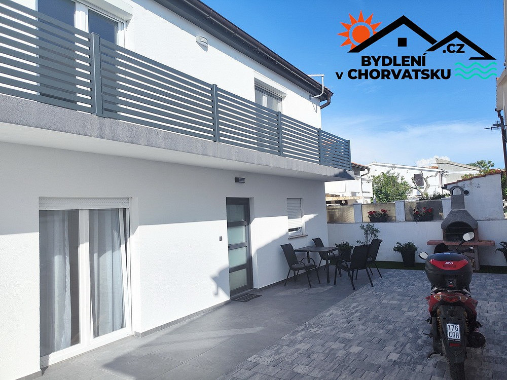 Prodej domu 215 m² s pozemkem 215 m²