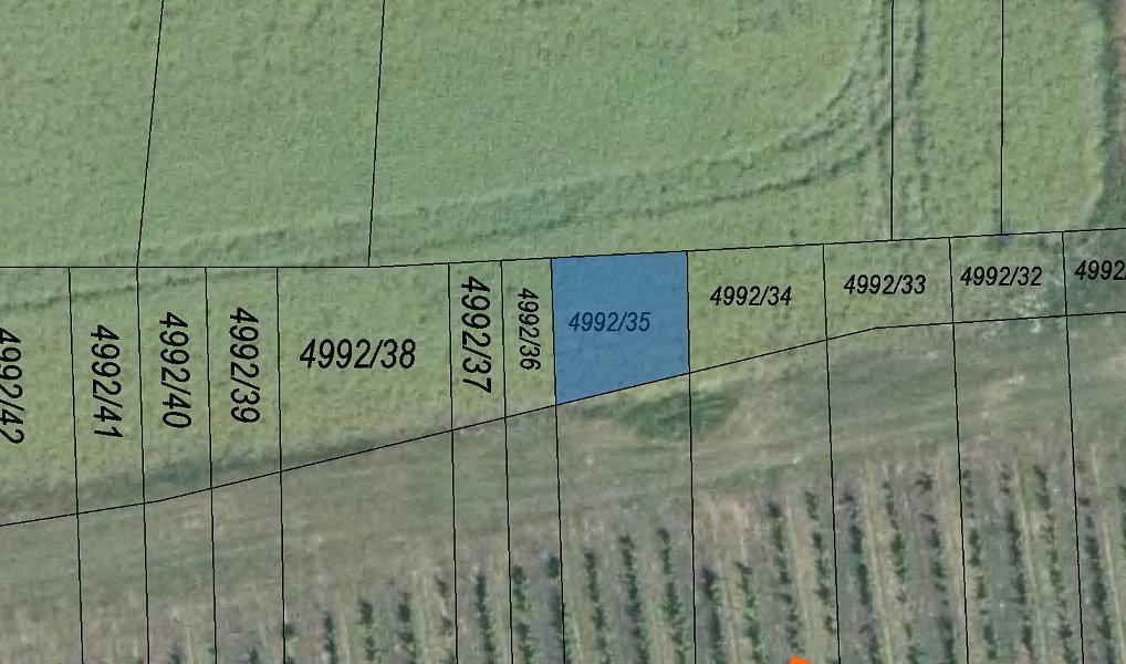 Prodej pole 64 m², Bzenec – fotka 1 z 3