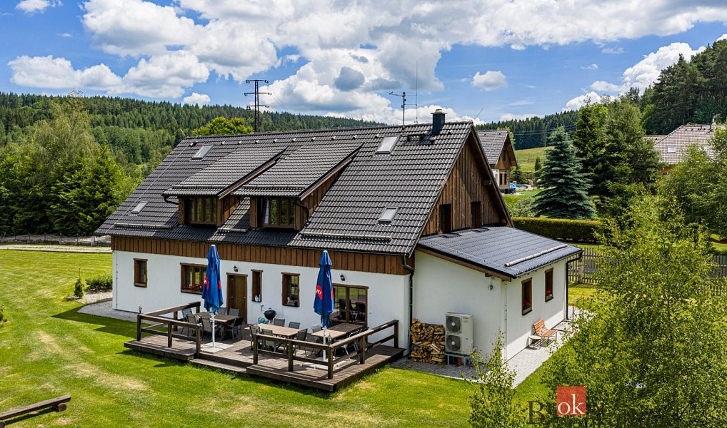 Prodej domu 294 m² s pozemkem 2 400 m², Zdíkov – fotka 1 z 35