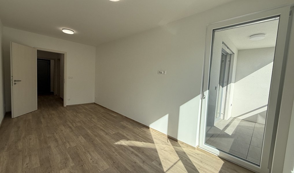 Pronájem bytu 2+kk 61 m², Nepomuk – náhled fotky 12