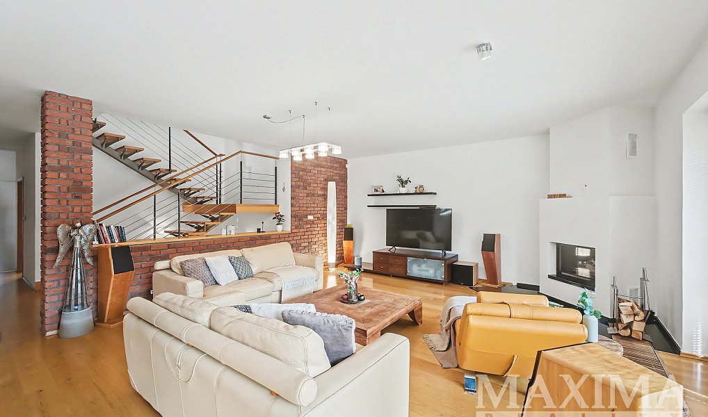 Prodej domu 400 m² s pozemkem 1 508 m², Praha – náhled fotky 3