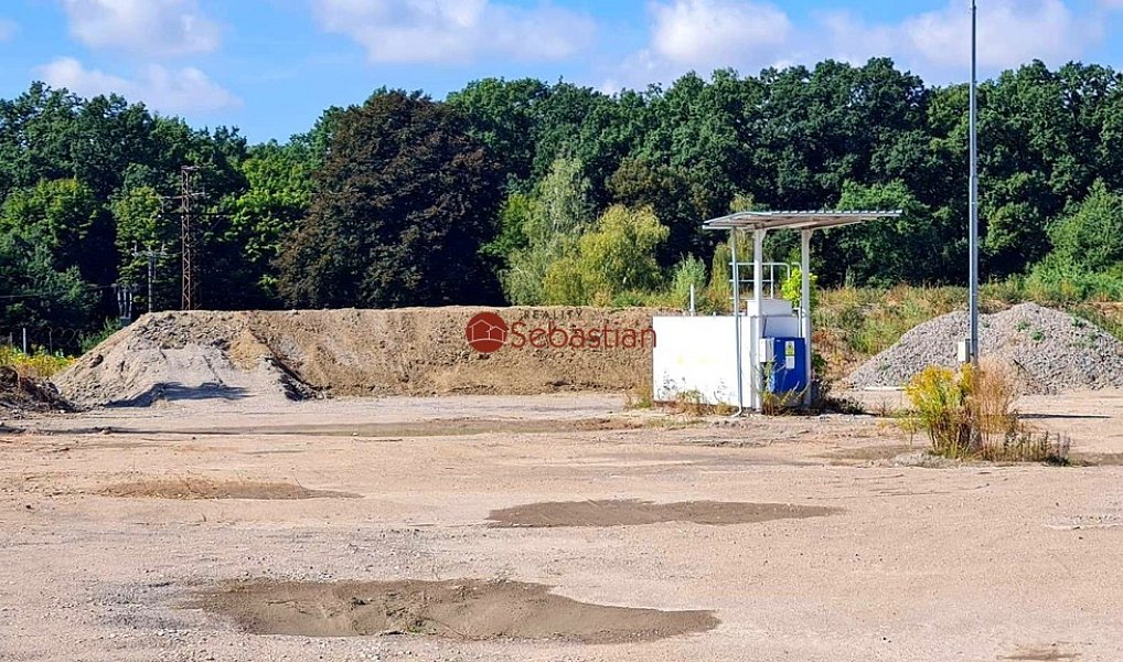 Pronájem výrobních prostor 340 m², Hradec Králové – náhled fotky 8